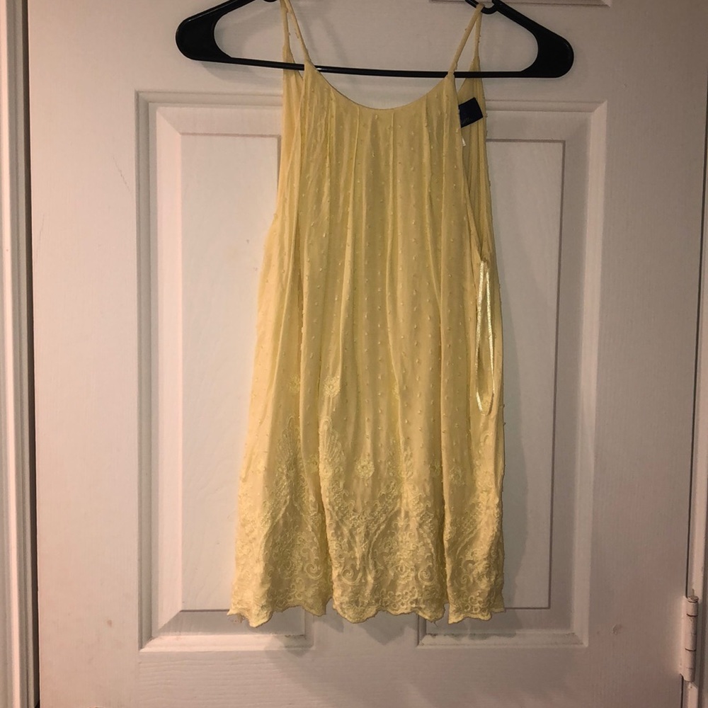Yellow tank